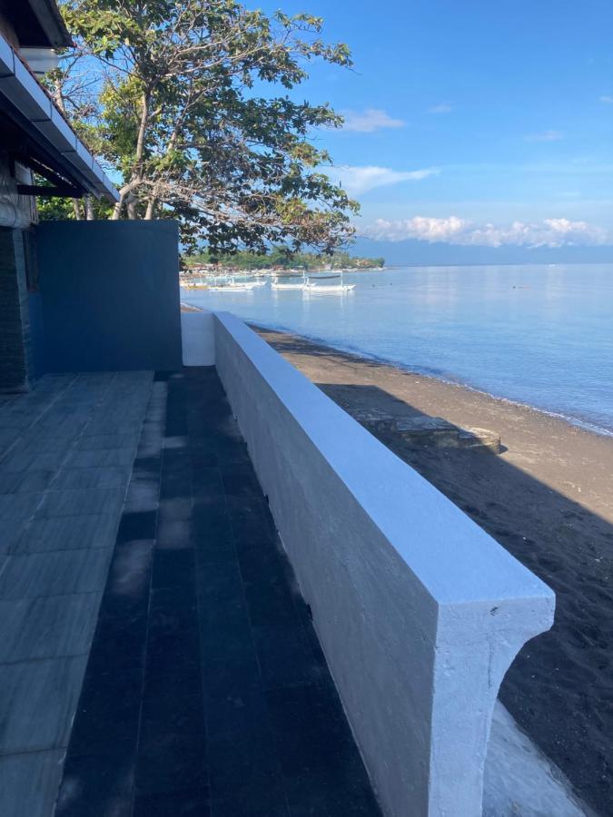 Villa Agung Beach Inn Lovina Kültér fotó