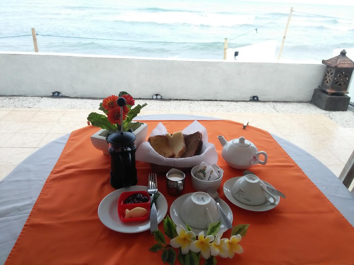 Villa Agung Beach Inn Lovina Kültér fotó